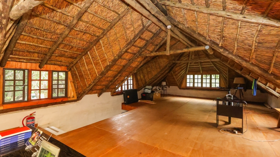 2 Bedroom Property for Sale in Lakeland North West